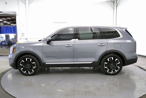 Used 2023 Kia Telluride SX Prestige image 4