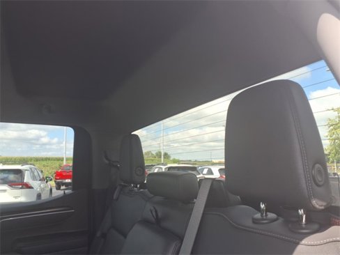 Used 2025 GMC Sierra 1500 SLT image 22