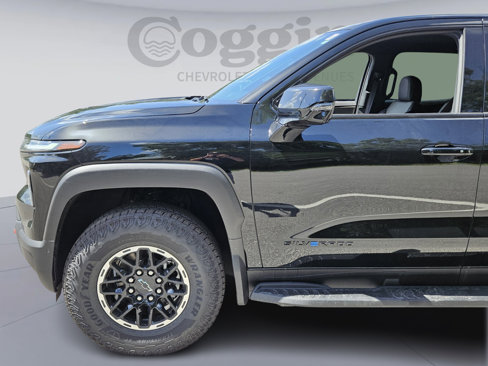 New 2026 Chevrolet Silverado EV Trail Boss w/ Premium Package image 2