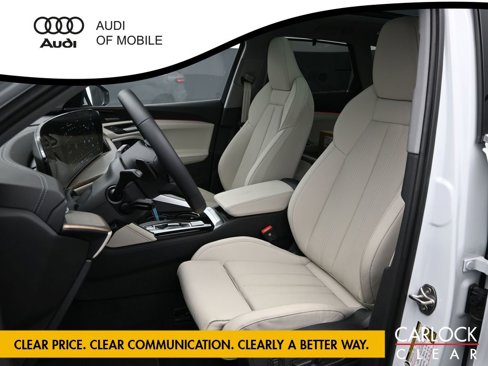 New 2025 Audi Q5 Prestige image 11