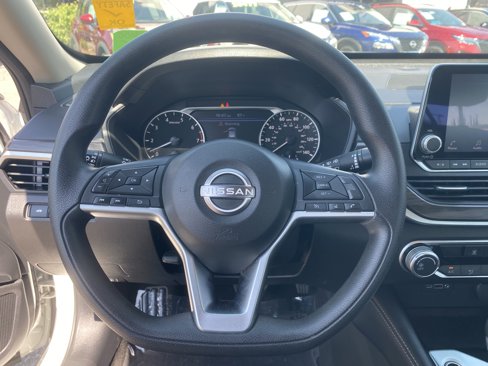 Used 2023 Nissan Altima 2.5 SV image 26