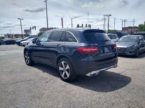 Used 2017 Mercedes-Benz GLC 300 4MATIC image 8