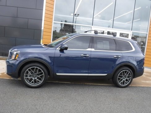 Used 2024 Kia Telluride SX Prestige image 2