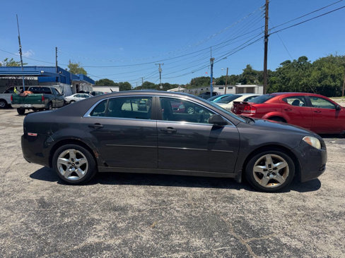 Used 2011 Chevrolet Malibu LS image 5