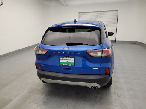 Used 2020 Ford Escape SE image 7