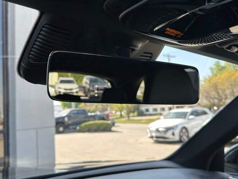 Used 2024 Mercedes-Benz GLC 300 4MATIC image 56