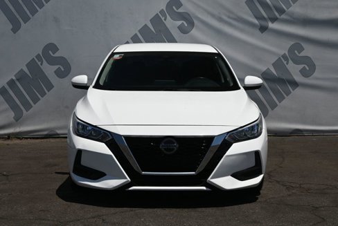 Used 2022 Nissan Sentra SV image 2