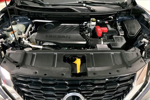 Used 2023 Nissan Rogue SV image 9
