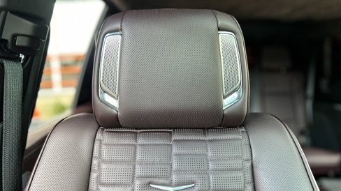Used 2024 Cadillac Escalade V w/ LPO, ONYX Package image 33