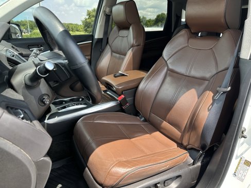 Used 2017 Acura MDX FWD w/ Advance Package image 12