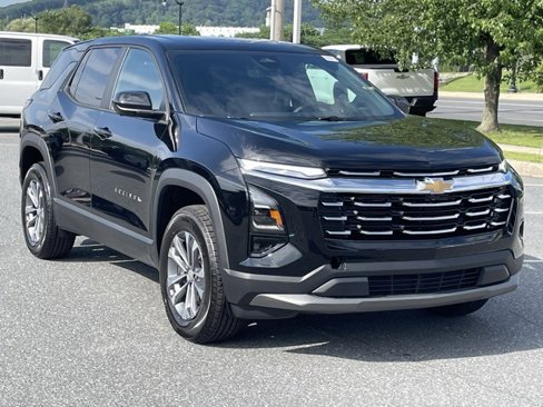 New 2026 Chevrolet Equinox LT w/ Convenience Package II image 1