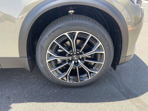 New 2025 MAZDA CX-70 Plug-In Hybrid w/ Premium Plus image 12