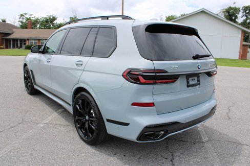 New 2026 BMW X7 M60i image 6