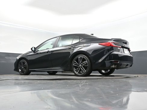 Used 2025 Toyota Camry XSE image 38