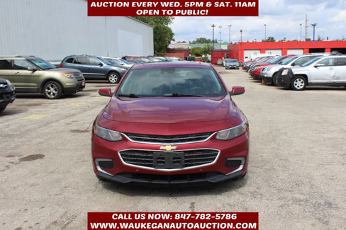 Used 2018 Chevrolet Malibu LT image 2