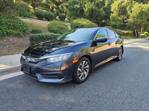 Used 2018 Honda Civic EX image 1