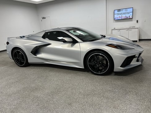 Used 2024 Chevrolet Corvette Stingray Convertible w/ 1LT image 17