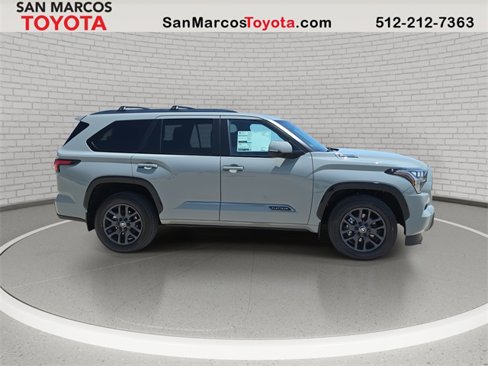 New 2025 Toyota Sequoia Platinum image 4