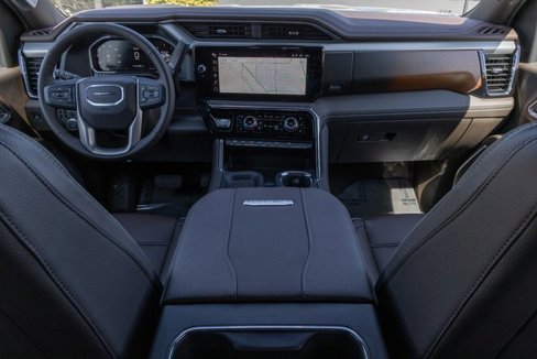 New 2026 GMC Sierra 3500 Denali w/ Denali Reserve Package image 21