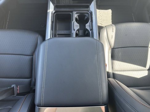 New 2025 Ford F350 Lariat w/ Lariat Ultimate Package image 22