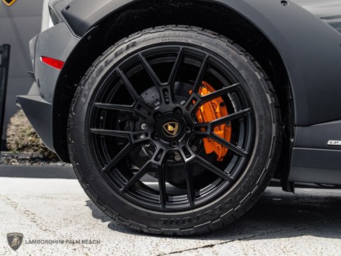 Used 2024 Lamborghini Huracan Sterrato image 43