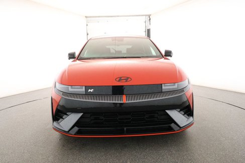 Used 2025 Hyundai Ioniq 5 N image 2