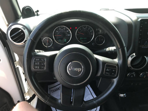 Used 2014 Jeep Wrangler Unlimited Sahara w/ Connectivity Group image 8