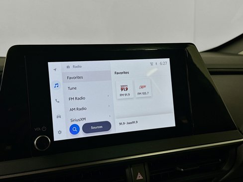 Used 2025 Toyota Prius LE image 21