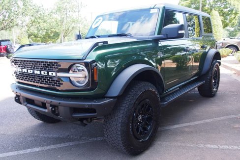 Certified 2023 Ford Bronco Wildtrak image 3