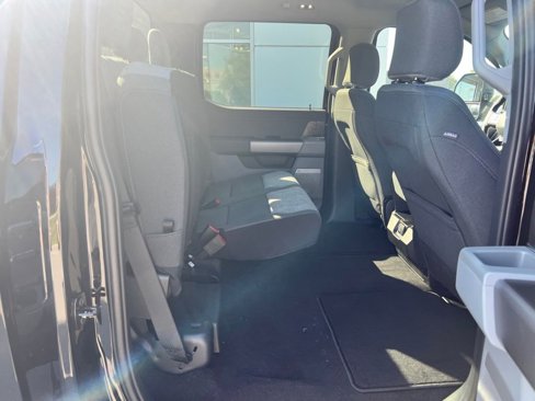 New 2025 Ford F350 XLT w/ Black Appearance Package image 36