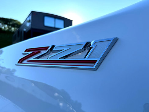 Used 2024 Chevrolet Silverado 2500 LT image 9