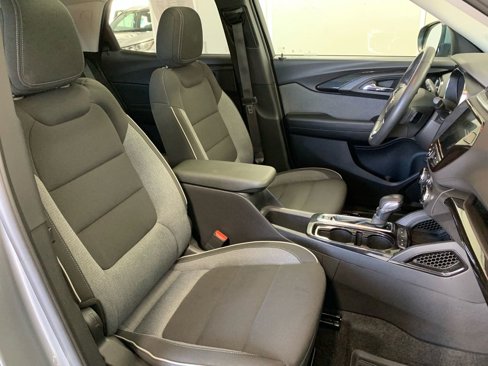 Used 2023 Chevrolet TrailBlazer LT w/ Sun and Liftgate Package image 33