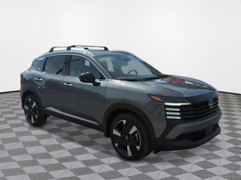 New 2026 Nissan Kicks SR image 7
