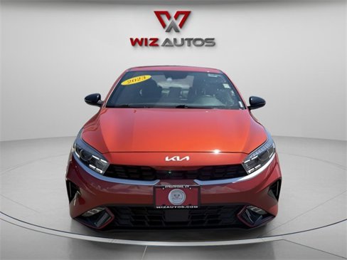 Used 2023 Kia Forte GT-Line w/ GT-Line Premium Package image 2