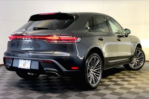 New 2026 Porsche Macan image 7