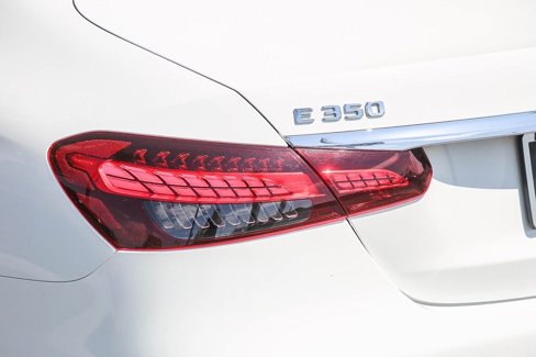 Used 2021 Mercedes-Benz E 350 Sedan image 9