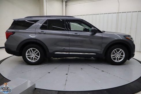 Certified 2025 Ford Explorer Active image 2