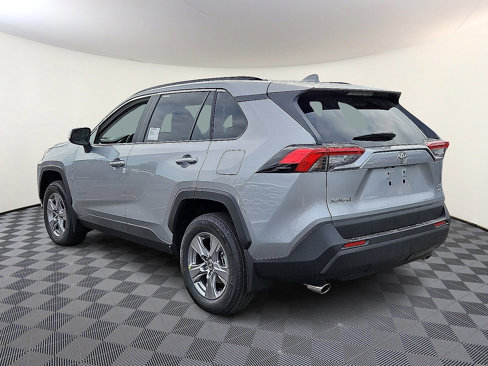 New 2025 Toyota RAV4 XLE image 4
