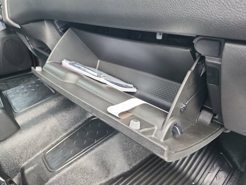 New 2025 RAM 5500 Tradesman image 39