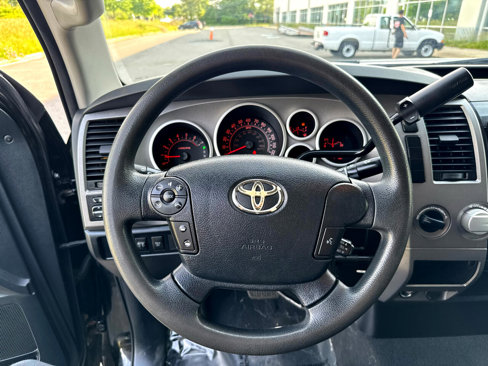 Used 2011 Toyota Tundra 4x4 Double Cab image 30