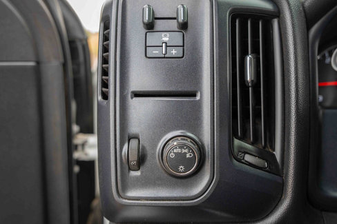 Used 2015 Chevrolet Silverado 2500 W/T image 17