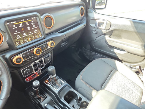 Used 2023 Jeep Gladiator Mojave w/ Cold Weather Group image 29