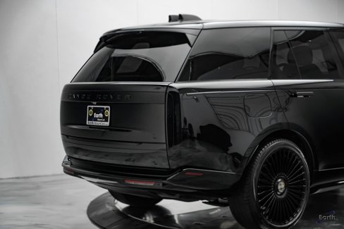 Used 2024 Land Rover Range Rover SE image 14
