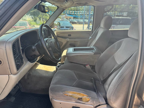 Used 2004 GMC Yukon XL SLE image 8