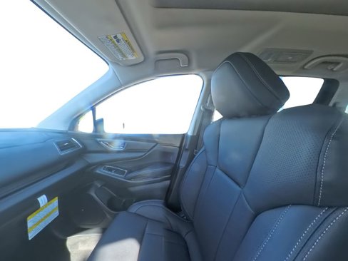 New 2025 Subaru Ascent Limited image 27
