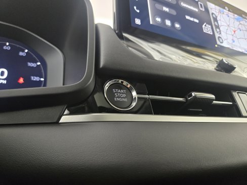 New 2025 Mitsubishi Outlander SEL image 26