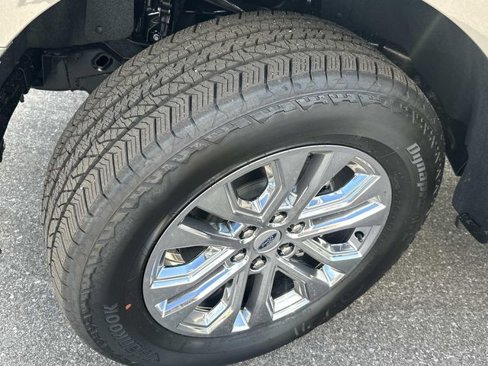 New 2025 Ford F150 Lariat image 16