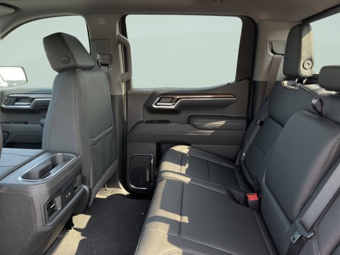 New 2026 Chevrolet Silverado 1500 LT Trail Boss w/ Dark Appearance Package image 27