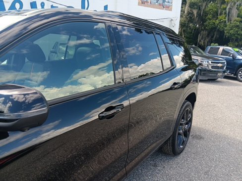 New 2026 Chevrolet Traverse RS w/ LPO, Floor Liner Package image 2