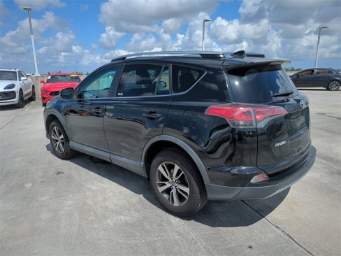 Used 2017 Toyota RAV4 XLE image 7